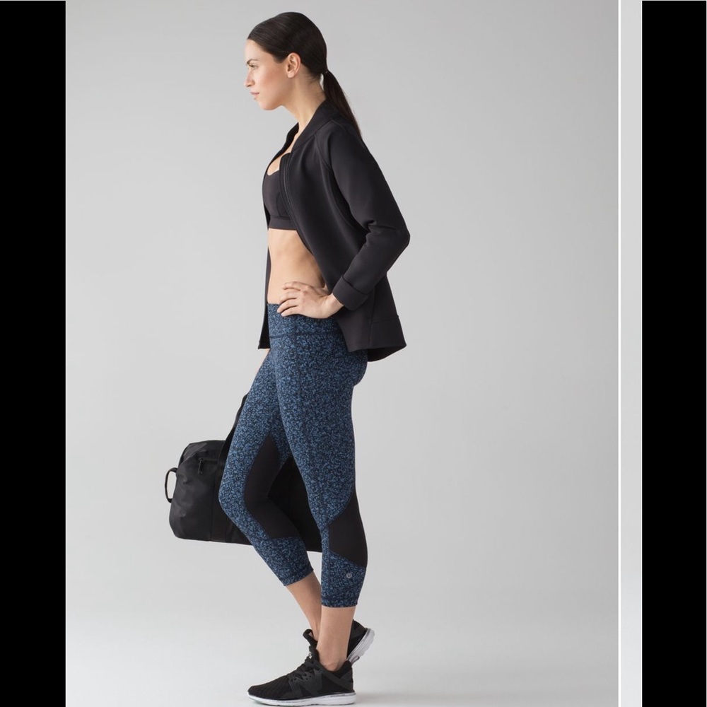 Lululemon Pace Rival Crop Pants Mesh Zip Pocket Dots Stretch Run Yoga Leggings
